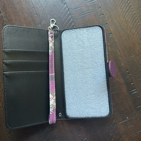 Flower Apple phone case xs max - Picture 2 of 3